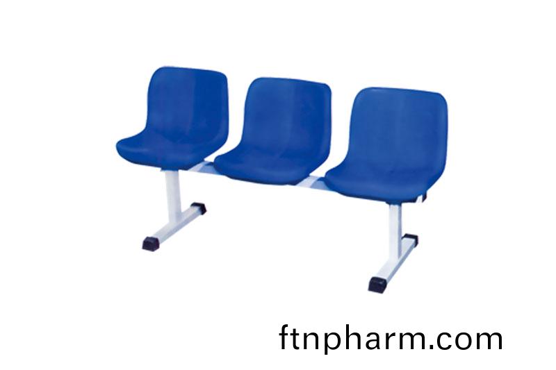  迻動式(shi)中(zhong)空塑(su)料(liao)椅(yi)