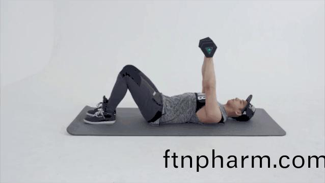 啞鈴臥(wo)推(tui)