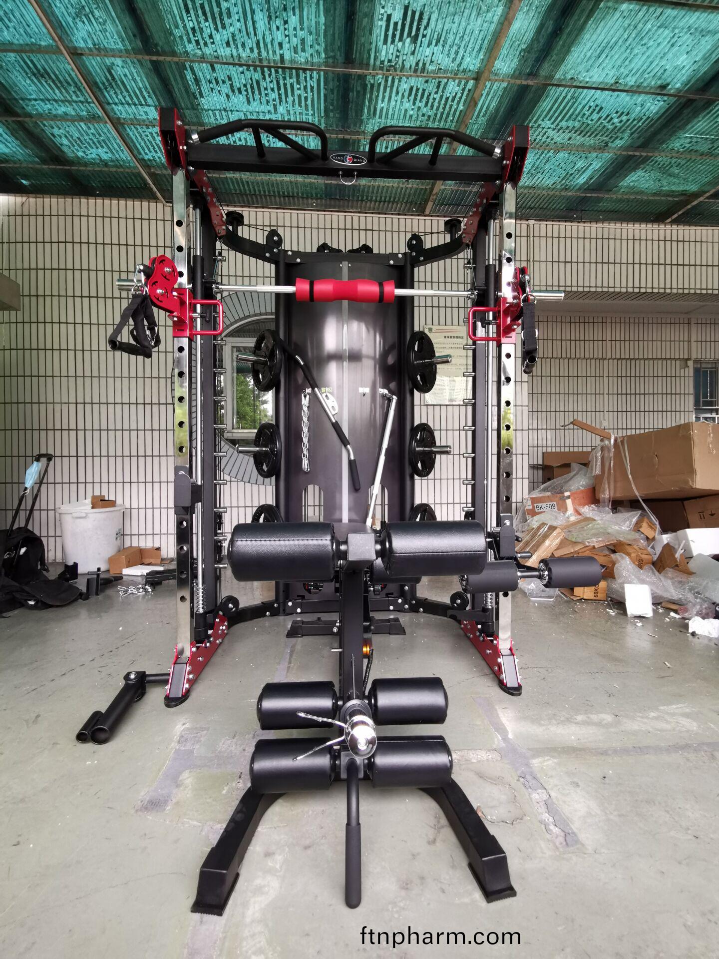 商用(yong)健(jian)身(shen)器材(cai)