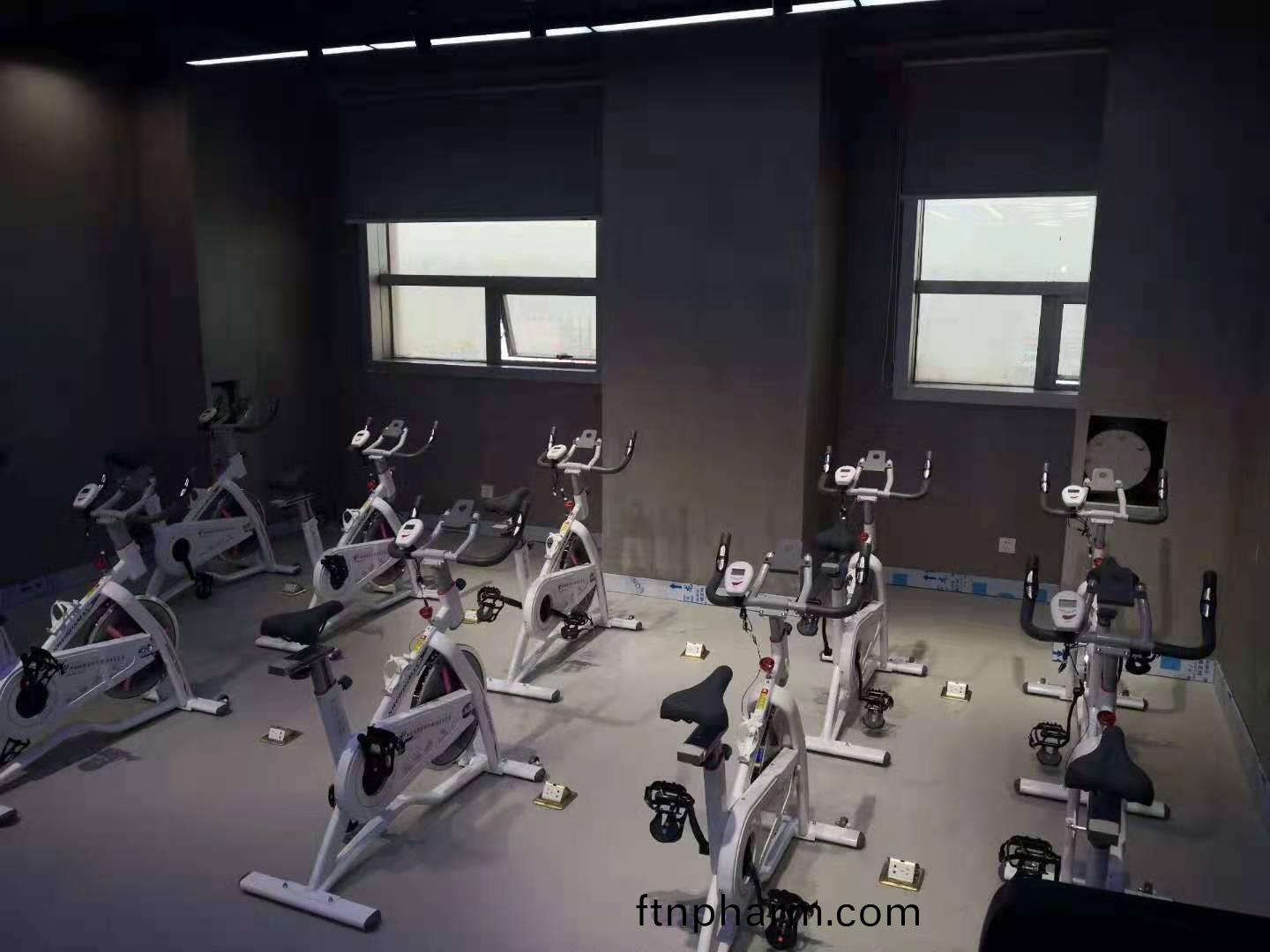 健(jian)身(shen)器(qi)材(cai)廠(chang)傢 健身(shen)器材(cai)廠傢(jia)