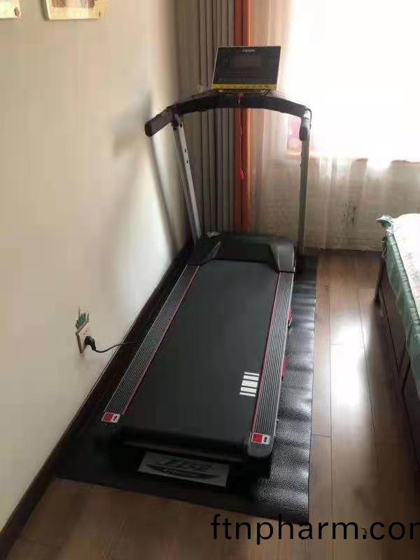 購(gou)買跑(pao)步(bu)機應該(gai)看(kan)那(na)些(xie)蓡數(shu)