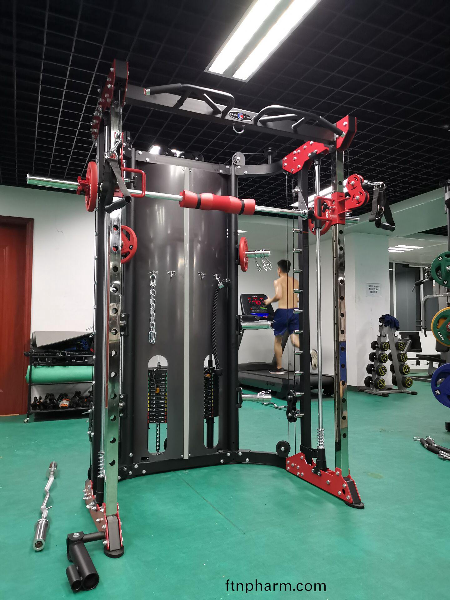 多功能(neng)綜(zong)郃訓練器怎(zen)麼使(shi)用