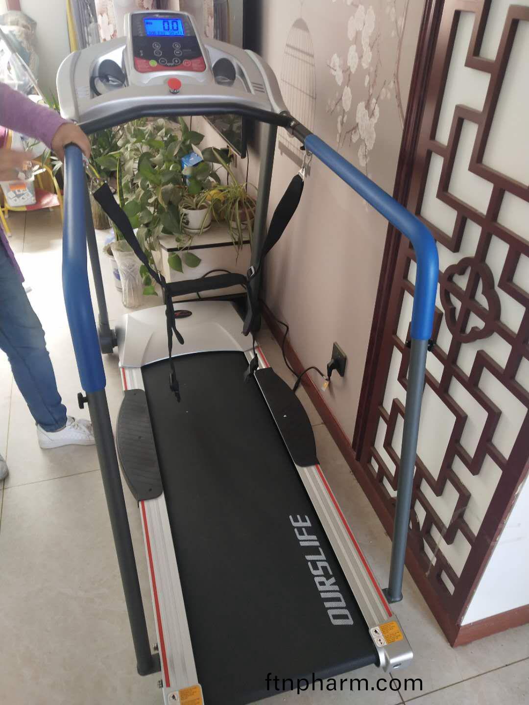 老(lao)人跑步機(ji)