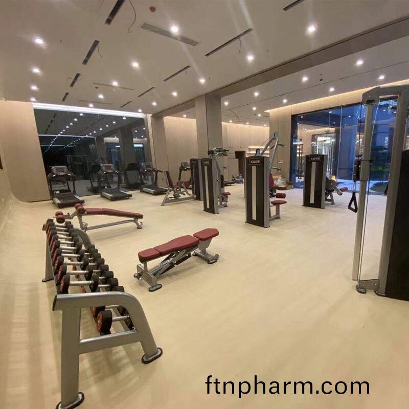 力量(liang)健(jian)身器(qi)材(cai)