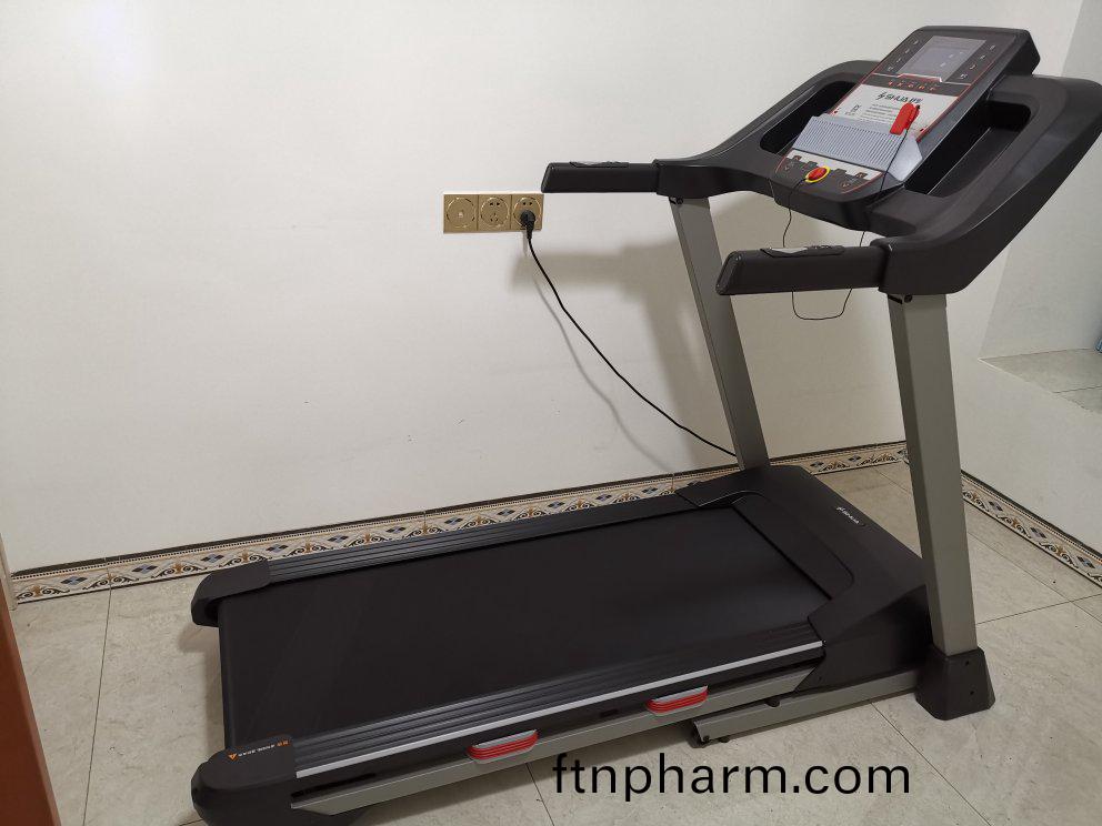 舒(shu)華(hua)跑(pao)步機(ji)