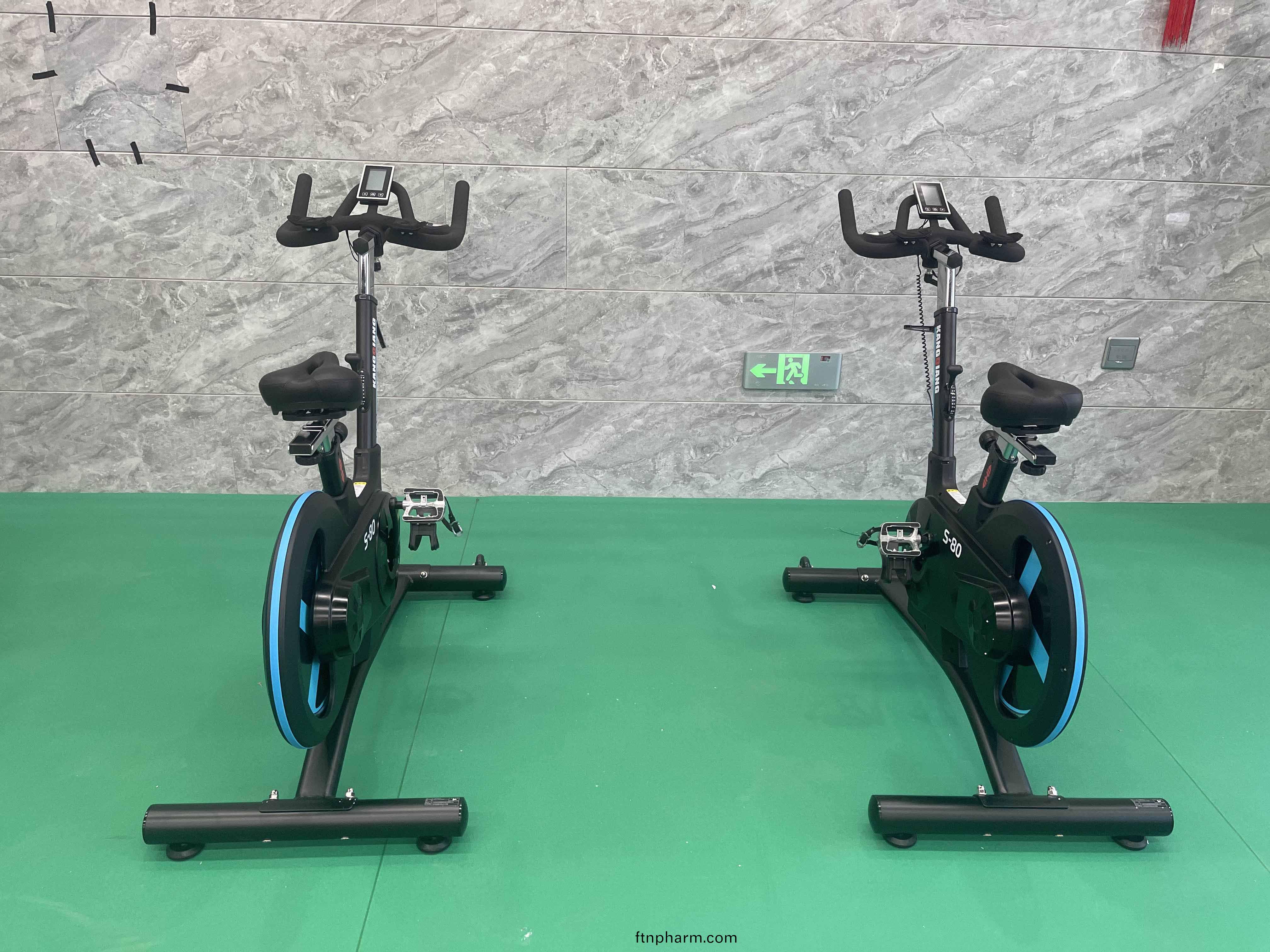 健身俱(ju)樂(le)部(bu)