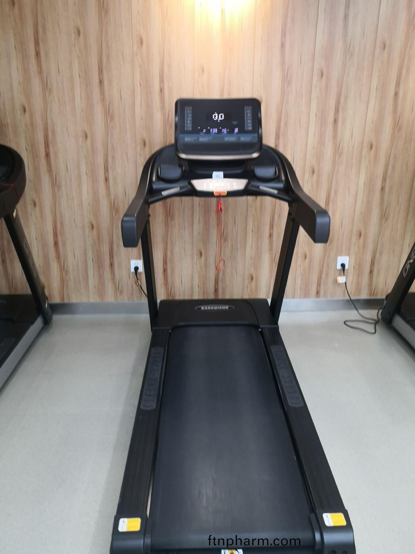 跑(pao)步(bu)機(ji)