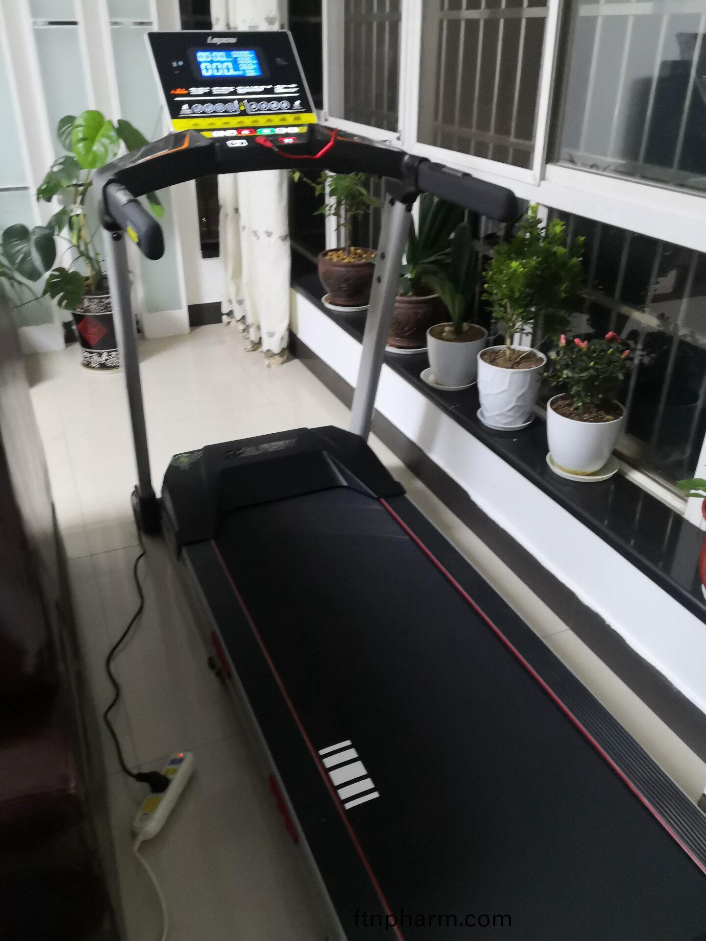 跑步(bu)機(ji)購買技巧