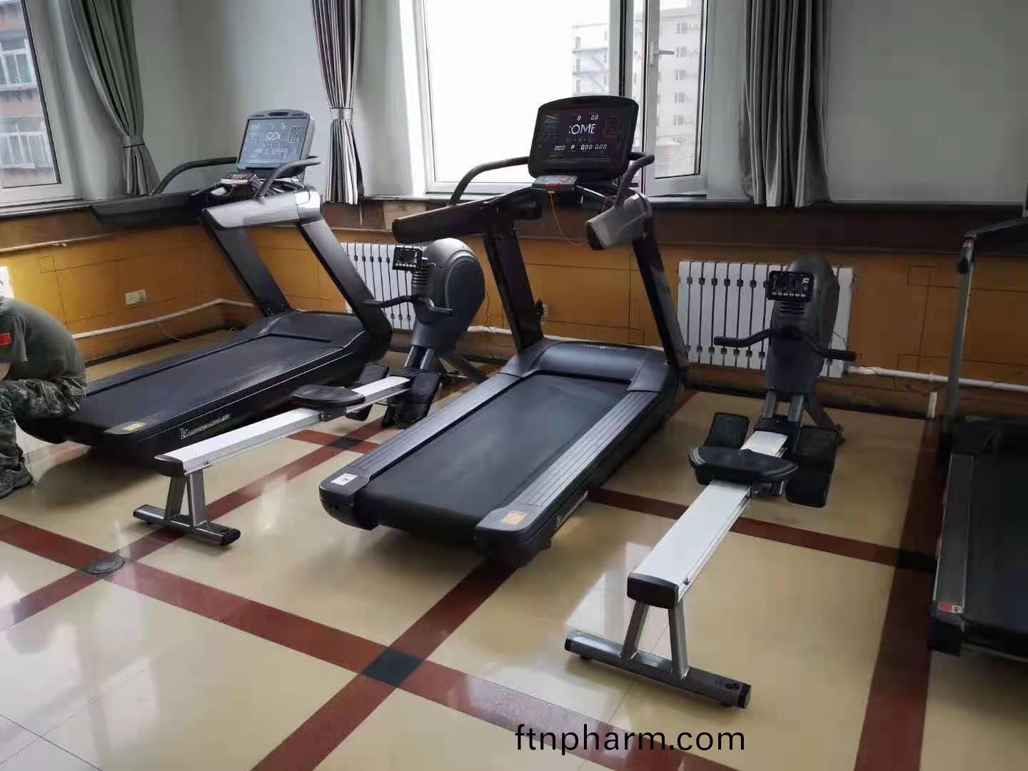 跑步機(ji) 跑(pao)步(bu)機(ji)