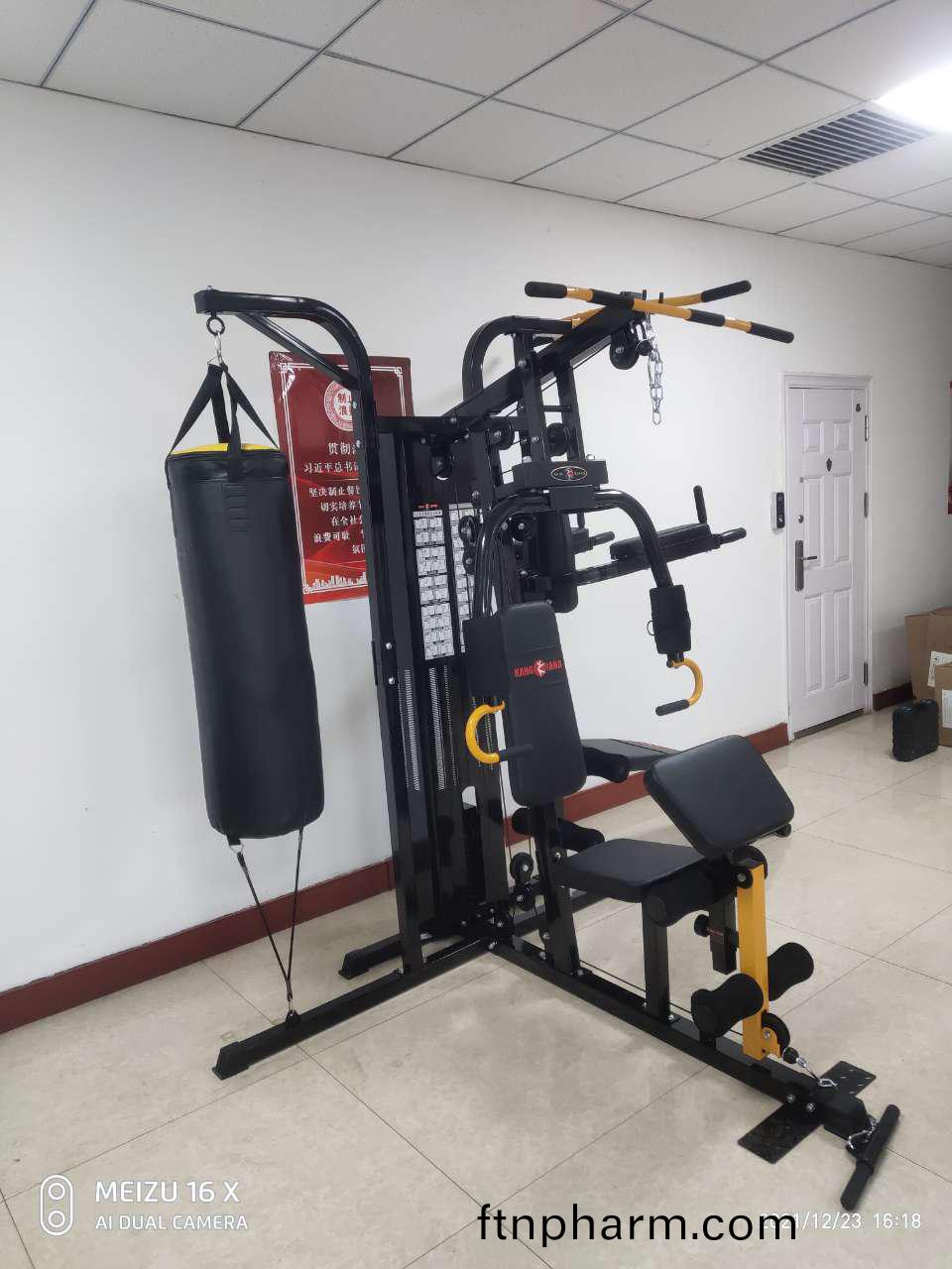 多功(gong)能健(jian)身(shen)器材(cai)