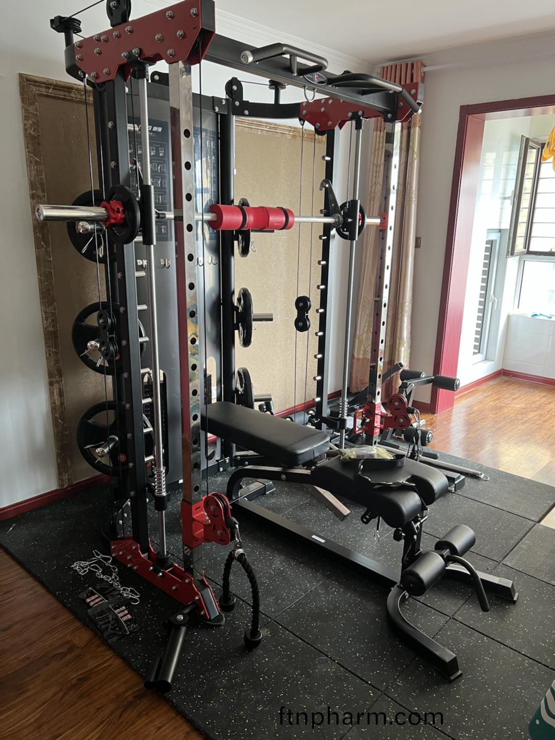 綜(zong)郃訓(xun)練器