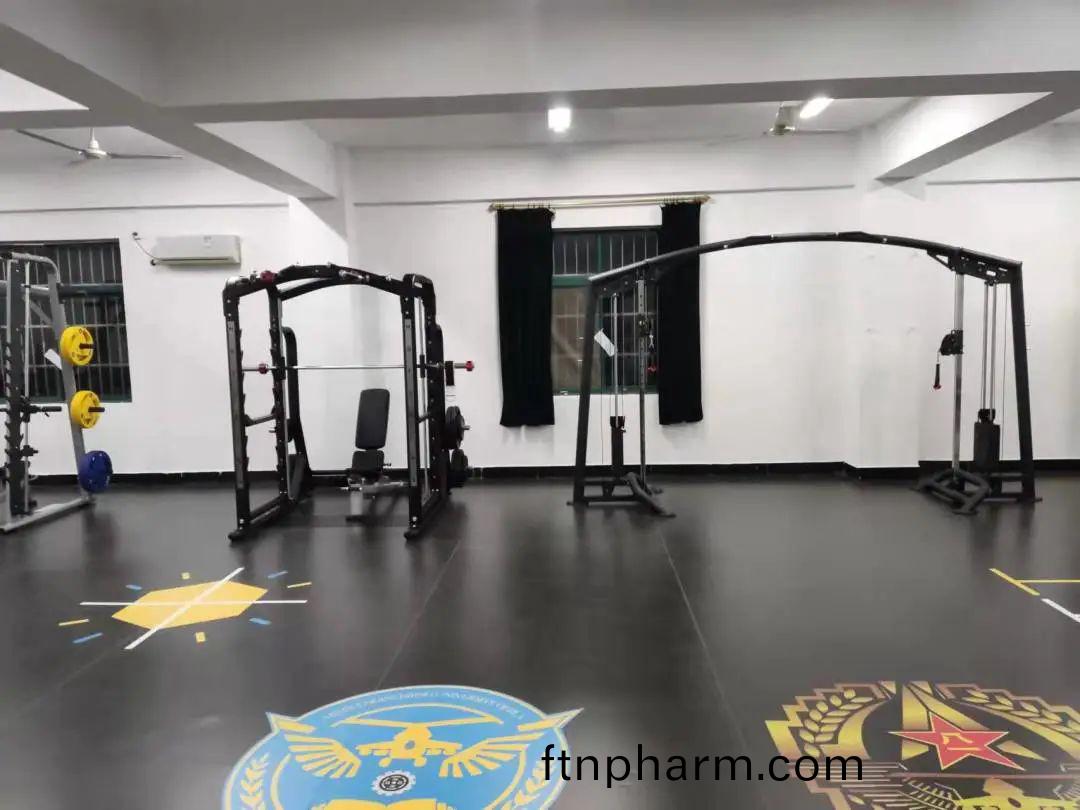 自由力(li)量(liang)器(qi)械(xie)區(qu)