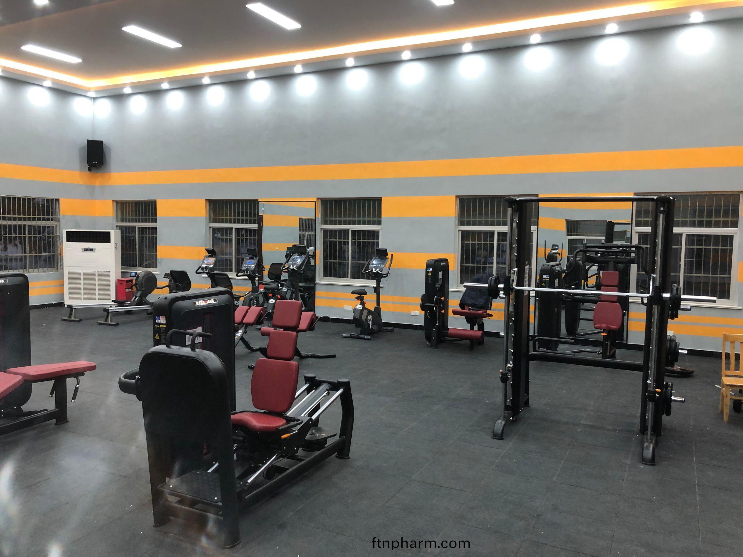 房地産(chan)健(jian)身房(fang)器材(cai)