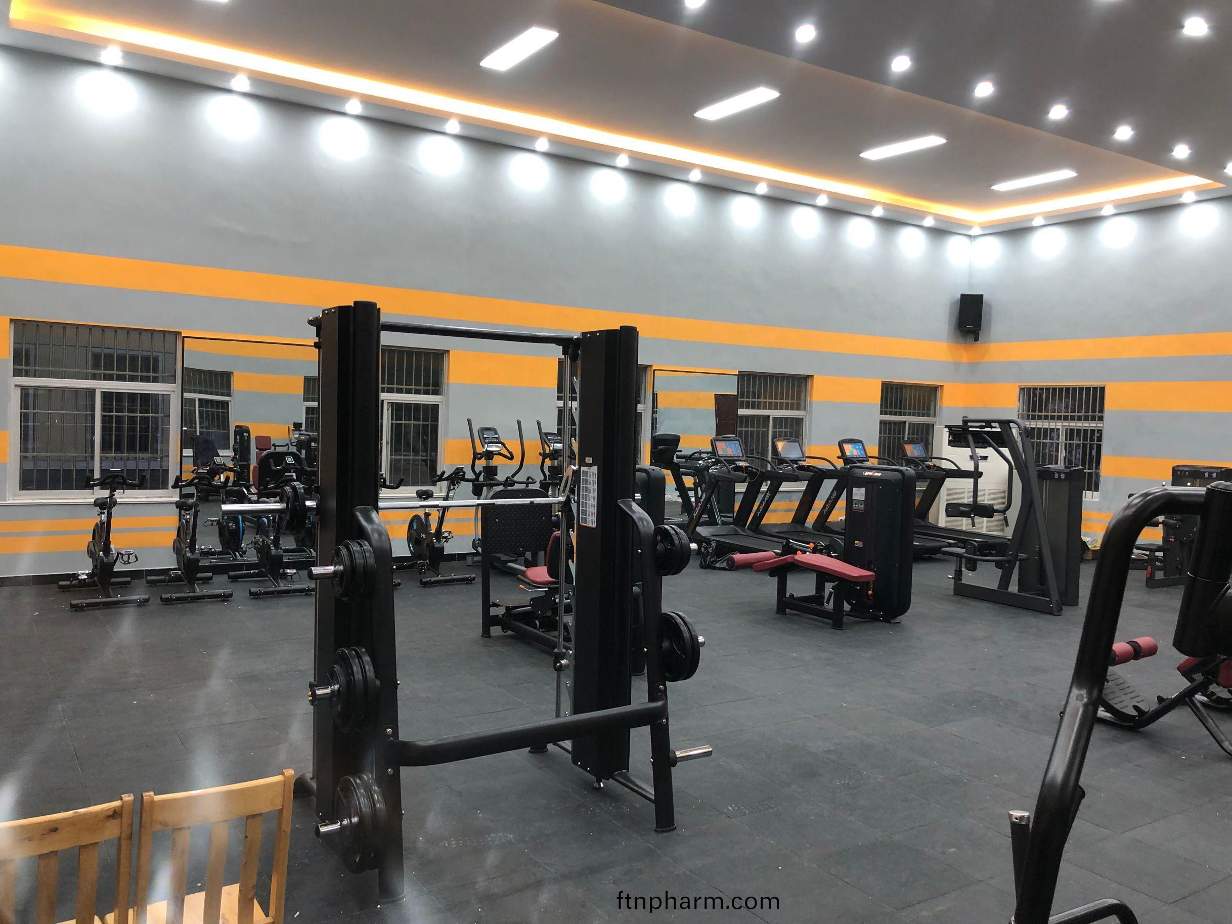 地(di)産(chan)會(hui)所(suo)健(jian)身(shen)器材(cai)