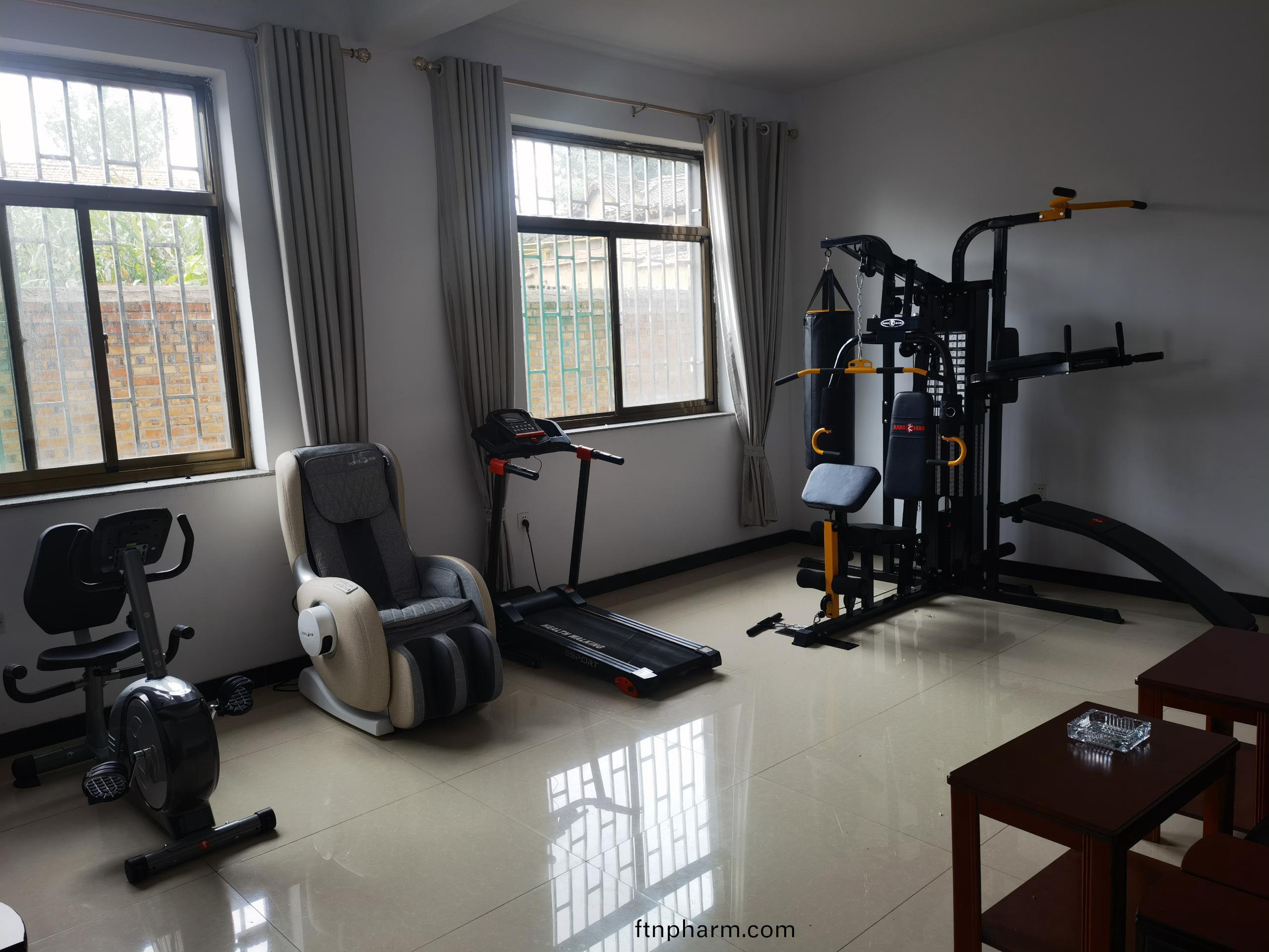 傢用(yong)健身(shen)器材(cai)