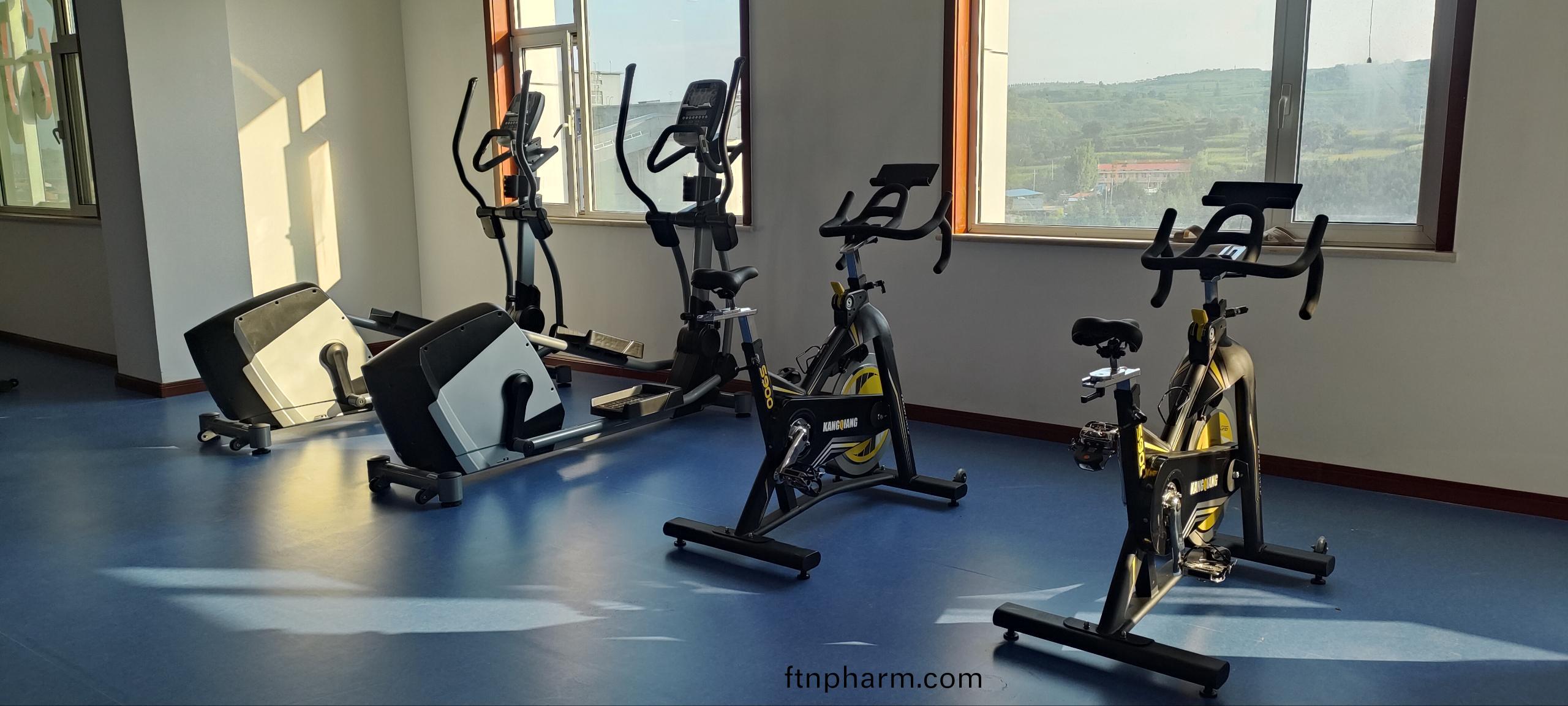 傢(jia)庭(ting)健身(shen)房(fang)需(xu)要(yao)哪(na)些器(qi)械?