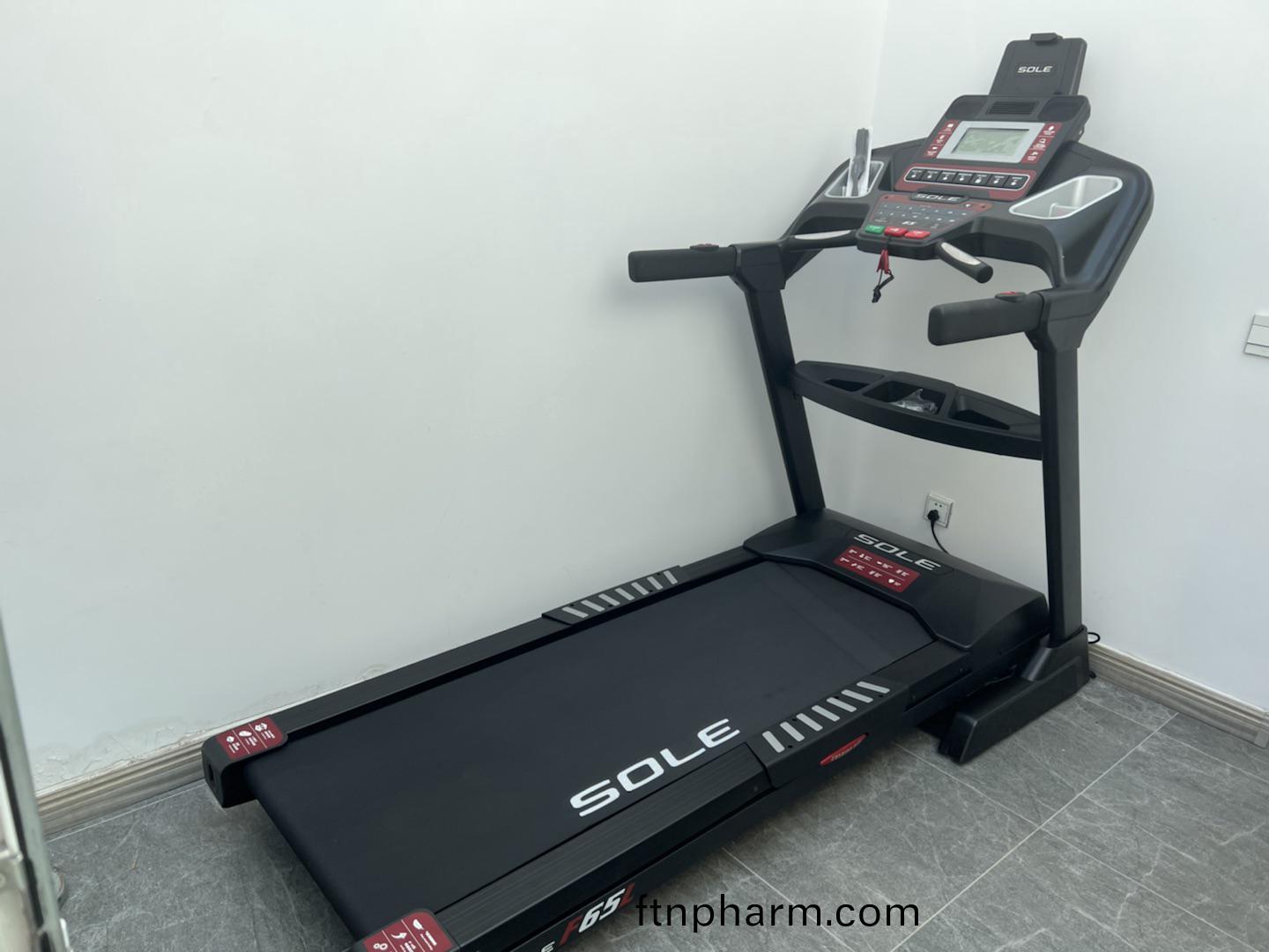 健身(shen)器(qi)材跑(pao)步(bu)機(ji)多少錢(qian)