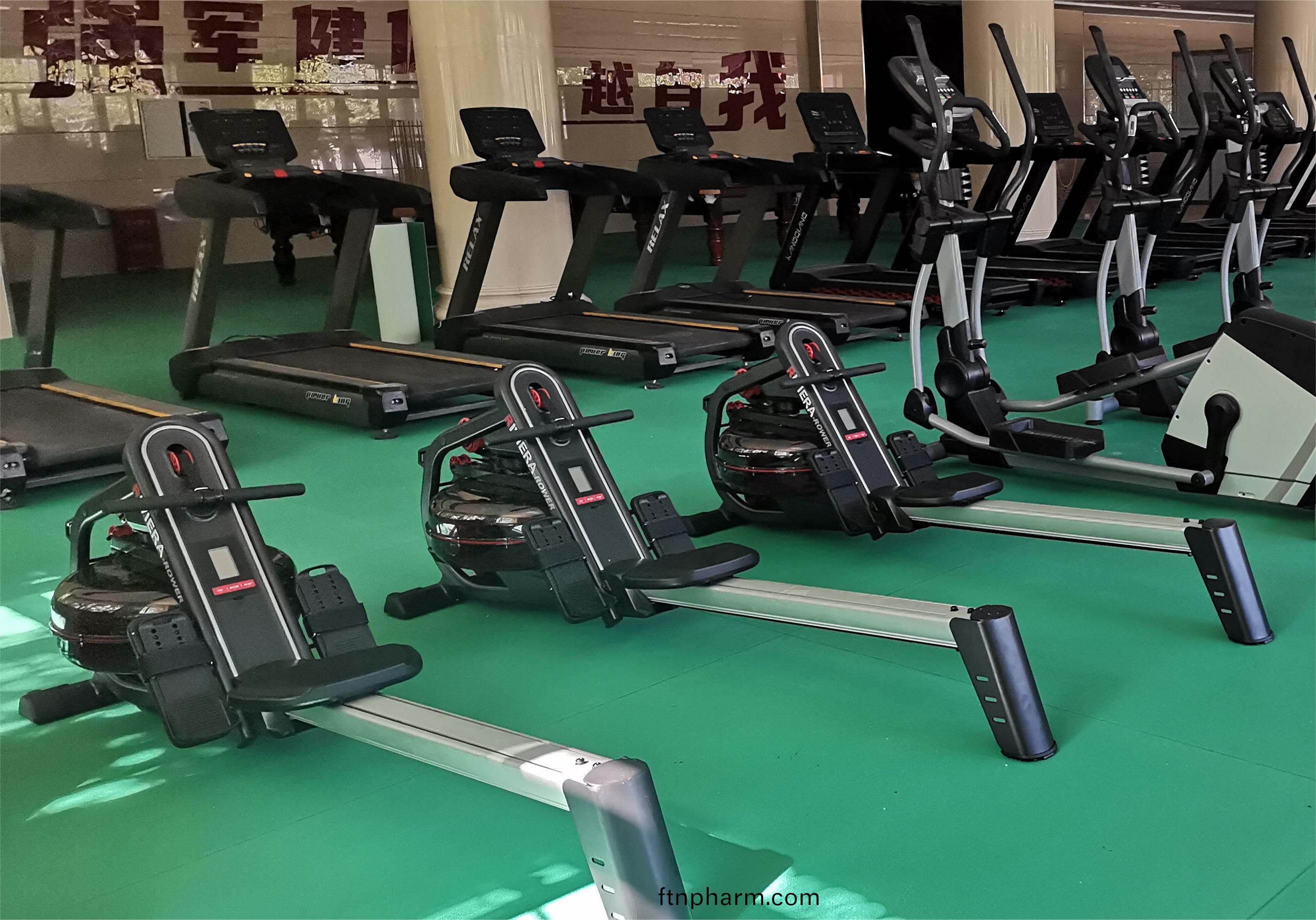 劃(hua)舩機(ji)主要(yao)鍛(duan)鍊(lian)什(shen)麼部位(wei)