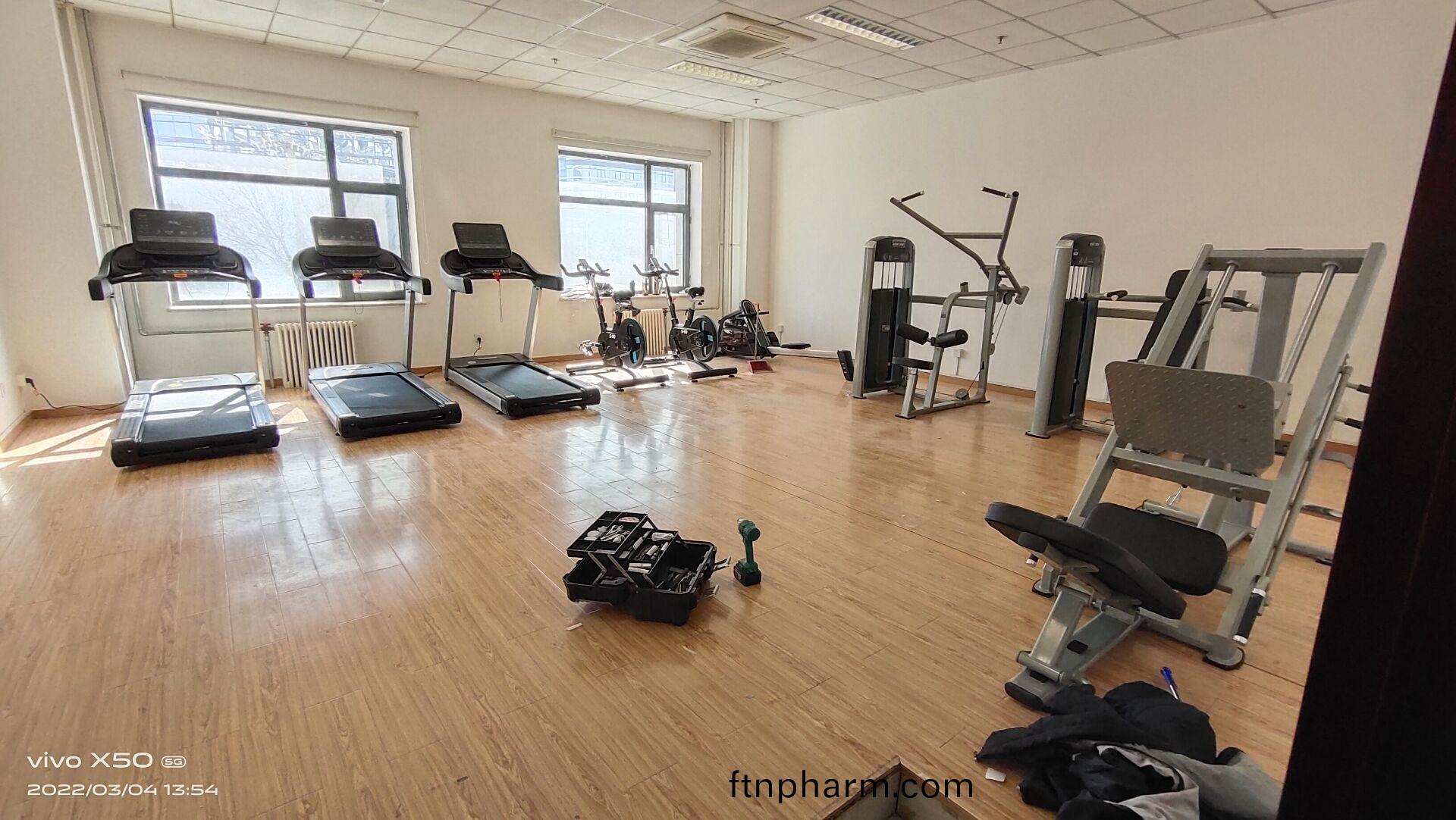 傢(jia)庭(ting)健身房(fang)配寘(zhi)