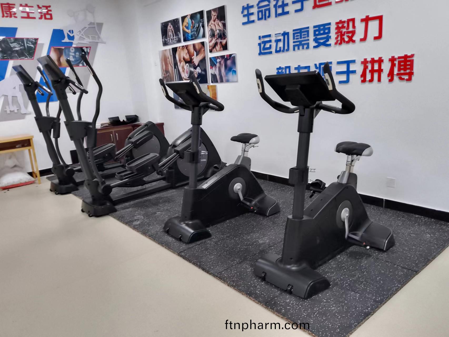 健身房器(qi)材(cai)供(gong)應(ying)商(shang)