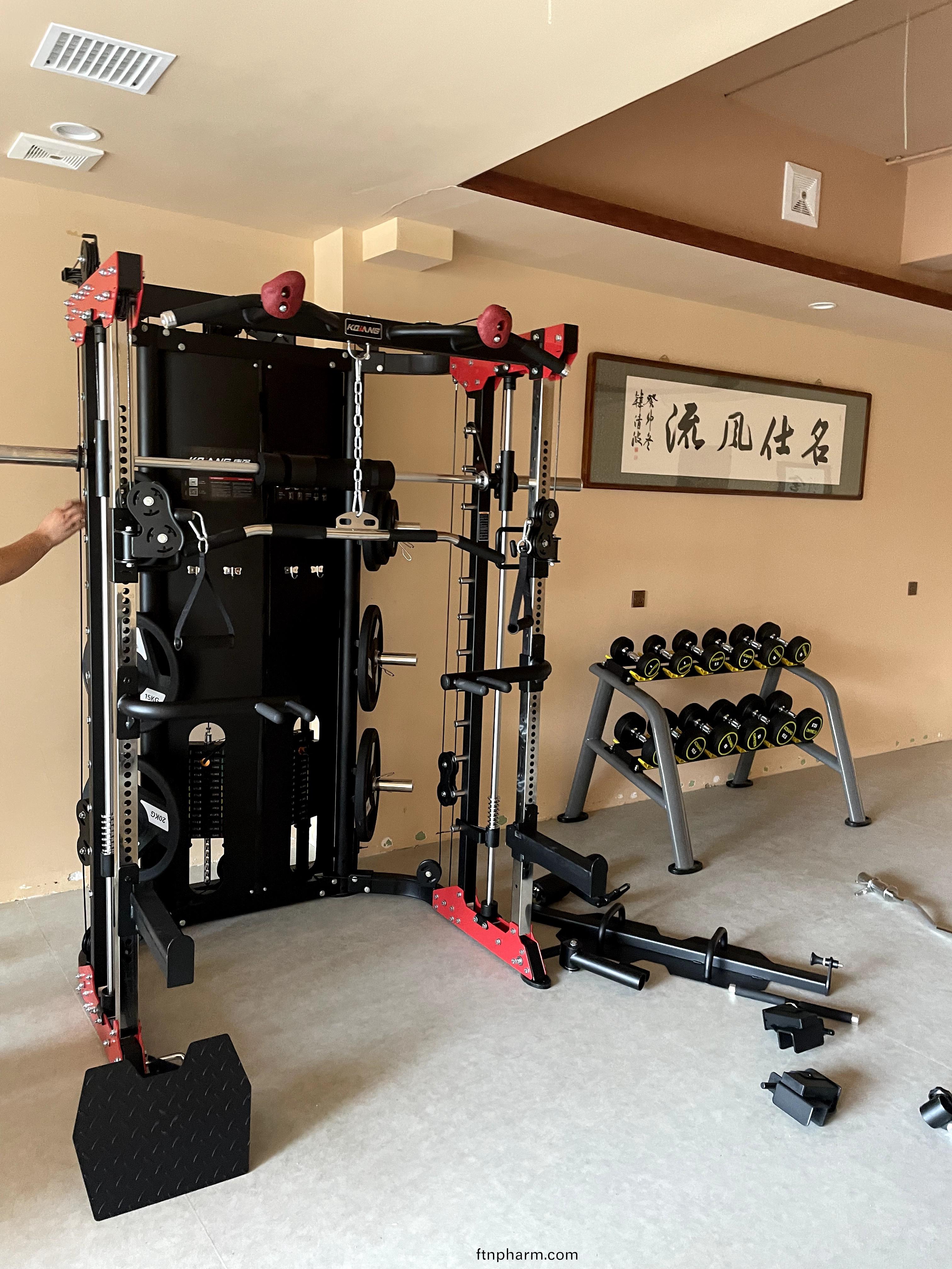 多功(gong)能(neng)健身器(qi)材